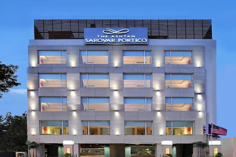 The Ashtan Sarovar Portico